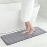 Cocon De Douceur: Découvrez Notre Tapis De Bain épais Et Confortable!