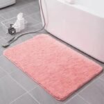 elegance et confort le tapis en velours qui sublime votre salle de bain rose 40x60 cm 692 1