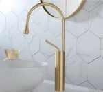 elevez votre salle de bain avec notre robinet design chrome 900 1