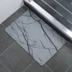 eveillez vos sens avec notre tapis en diatomite gris 30x40cm 437 1