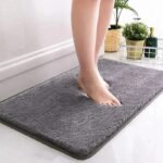 le tapis sortie de bain en microfibre polyester confort et securite 900 1