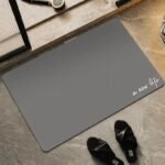 offrez une nouvelle vie a votre salle de bain avec notre tapis elegant gris 246 1