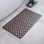 offrez vous un moment privilegie avec notre tapis de douche massant dark gray 45x75cm 219 1