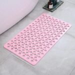 offrez vous un moment privilegie avec notre tapis de douche massant pink 45x75cm 768 1