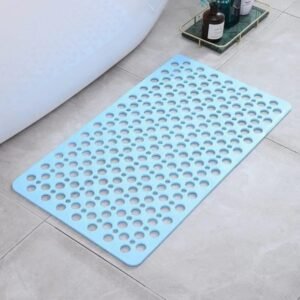 offrez vous un moment privilegie avec notre tapis de douche massant sky blue 45x75cm 544 1