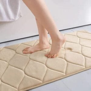 Plongez Dans Le Luxe Avec Notre Tapis De Bain Ultra Doux ! 1 Plongez Dans Le Luxe Avec Notre Tapis De Bain Ultra Doux!