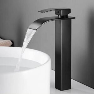 robinet a cascade elegance naturelle pour votre salle de bain noir 318 1