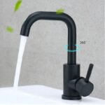 robinet salle de bain tournant en inox elegance contemporaine assuree 679 1