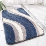 Tapis De Bain Bleu: Confort Inégalé Pour Vos Pieds!