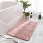 tapis de bain effet marbre confort et style inegales roseraffine 40x60cm 790 1