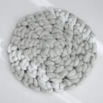 tapis de bain en coton confort et luxe a chaque pas gris clair 50x50cm 634 1