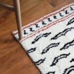 Tapis De Bain Motif Tigré: Audace Et élégance Sous Vos Pieds!