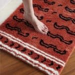 Tapis De Bain Motif Tigré: Audace Et élégance Sous Vos Pieds!