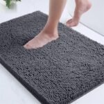 tapis de salle bain en microfibre doux pour un confort ultime gris fonce 40x60cm 499 1