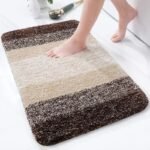 transformez votre bain beige en oasis de bien etre avec notre tapis marron 40x60cm 586 1