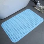 transformez votre douche avec notre tapis antiderapant securise sky blue 35x70cm 641 1