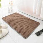 transformez votre quotidien avec notre tapis de bain antiderapant chic kaki 60x90cm 956 1