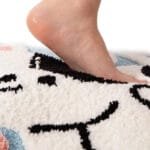 Transformez Votre Quotidien Avec Notre Tapis De Bain Chat Gris Doux!