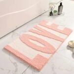 transformez votre salle de bain avec notre doux tapis love love 50x80cm 493 1