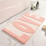 Transformez Votre Salle De Bain Avec Notre Doux Tapis Bain Love! Love / 50x80cm