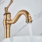 transformez votre salle de bain avec notre robinet contemporain en laiton 291 1