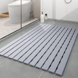 transformez votre salle de bain avec notre tapis douche imitation bois gris 45x60cm 617 1