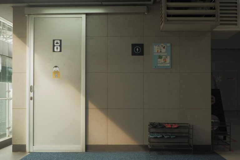 comment nettoyer un carrelage de salle de bain